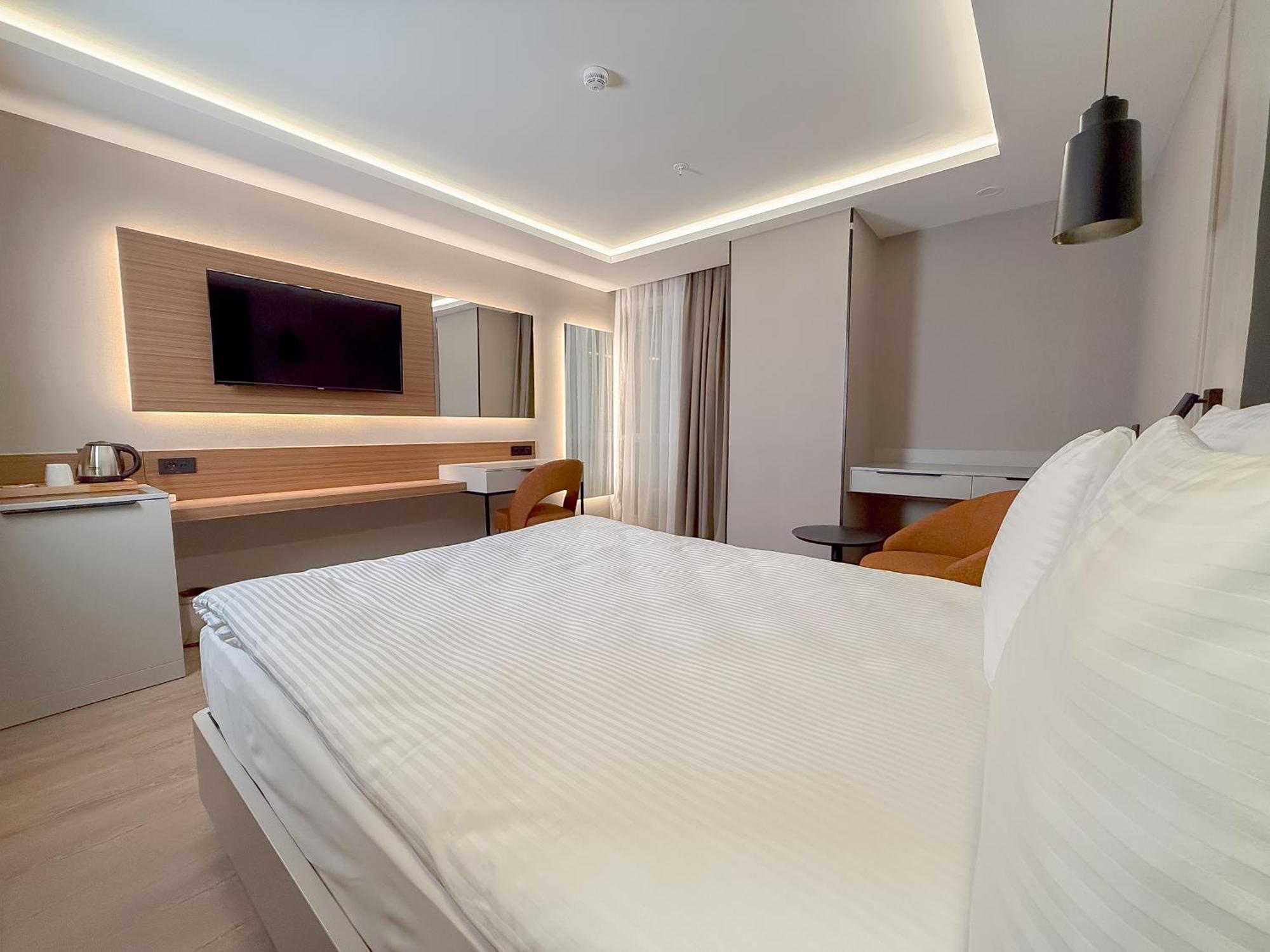 Hotel Dedeman Adana Exterior foto